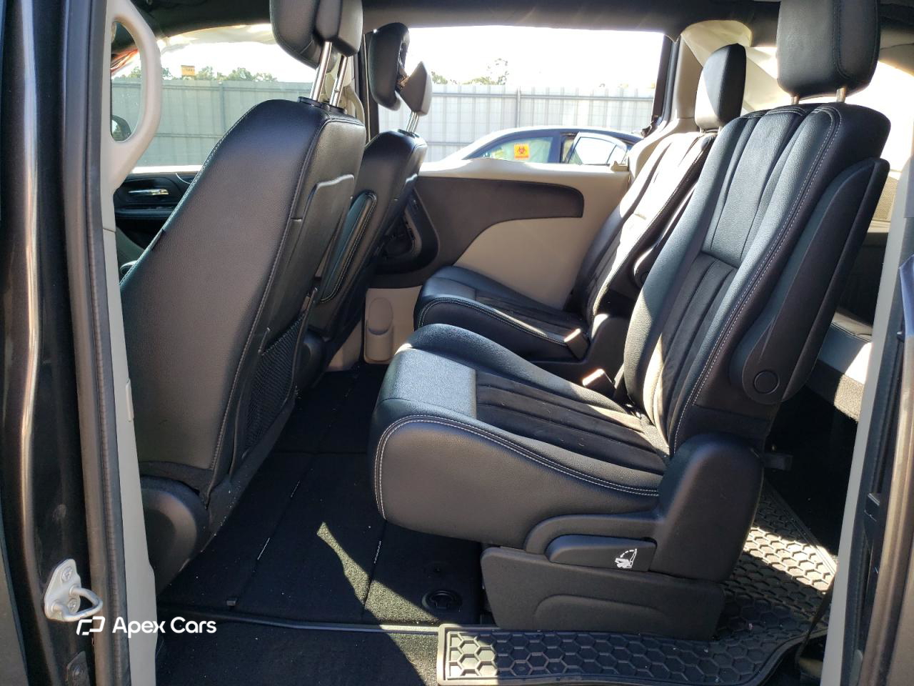 Dodge Caravan 2020