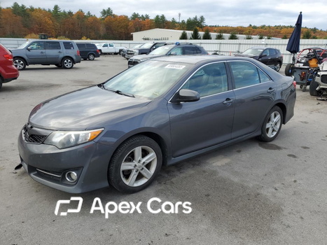 Toyota Camry 2012 - Image 1 of 13