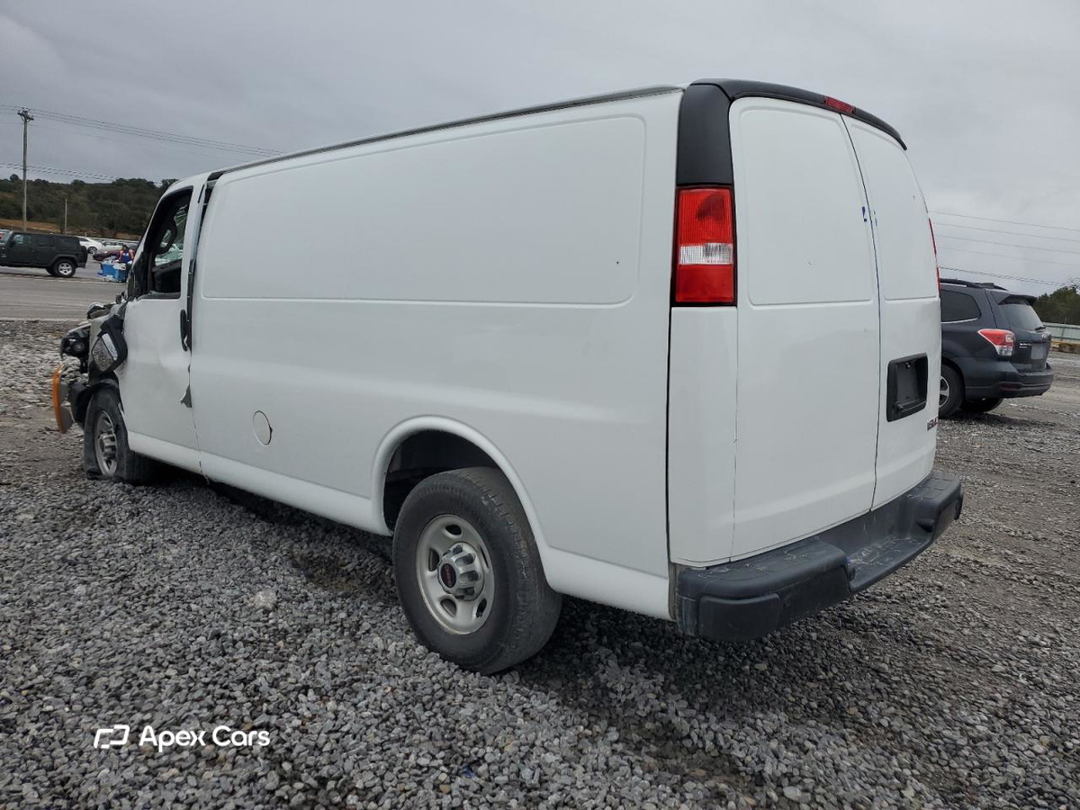 GMC Savana 2023