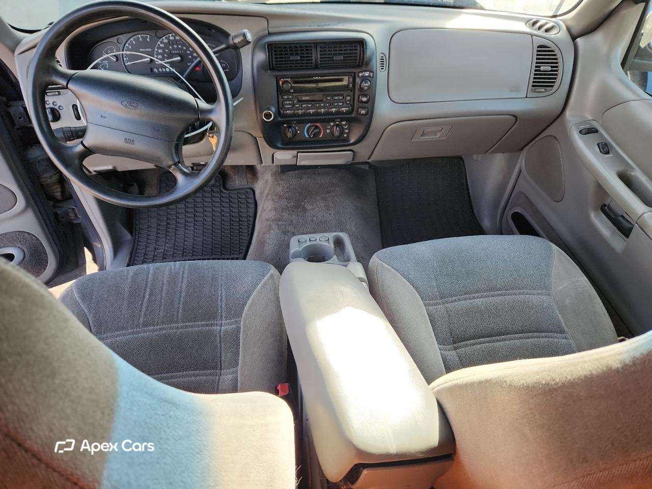 Ford Explorer 2000