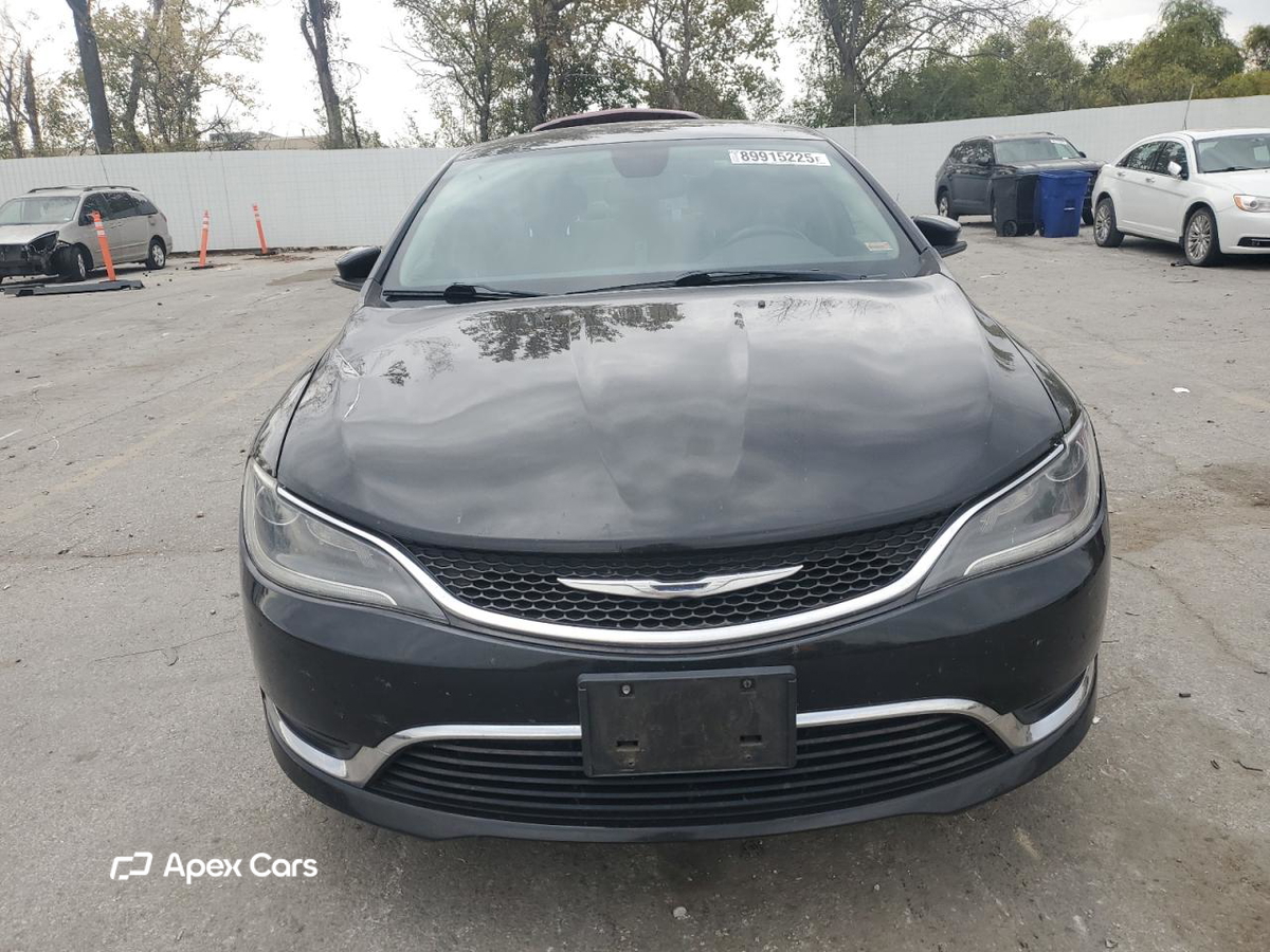 Chrysler 200 2016