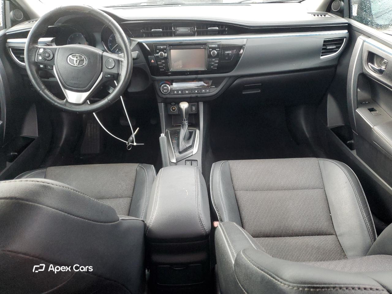 Toyota Corolla 2015