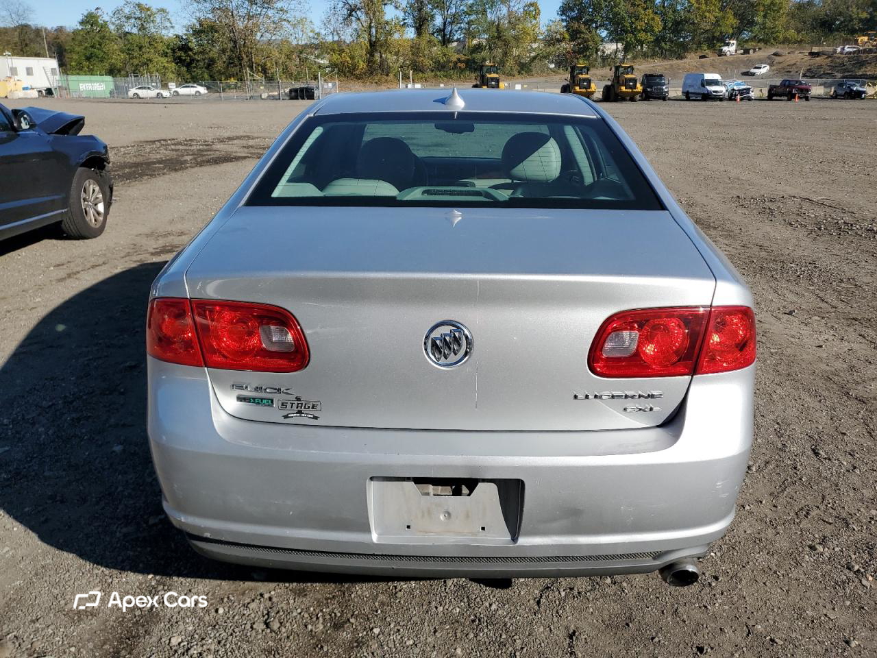 Buick Lucerne 2011