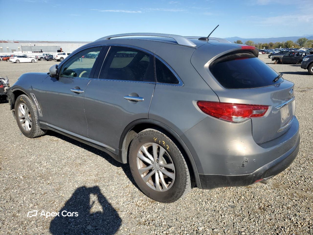 Infiniti FX 2010