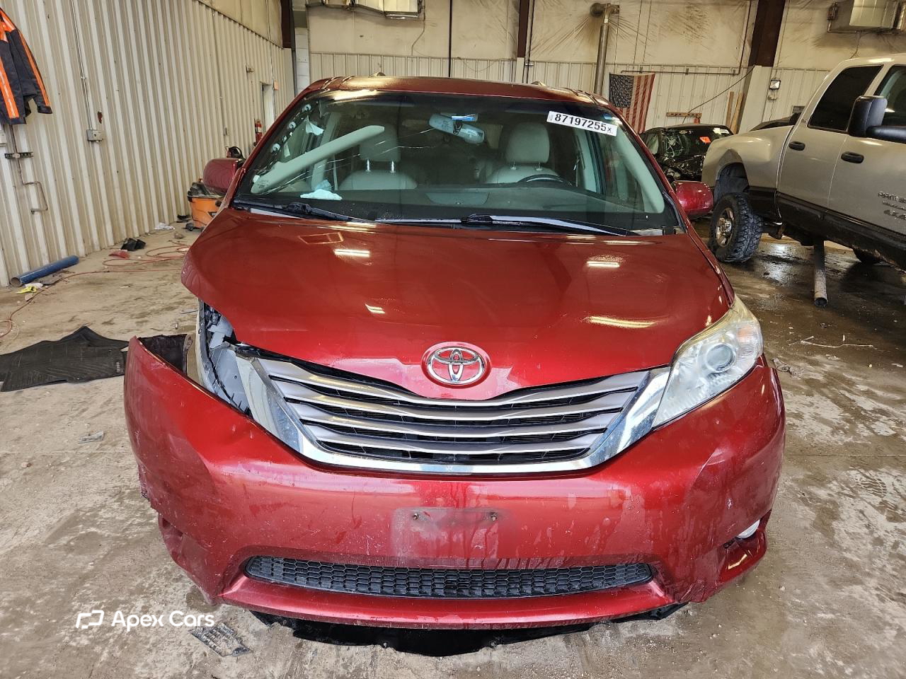 Toyota Sienna 2016