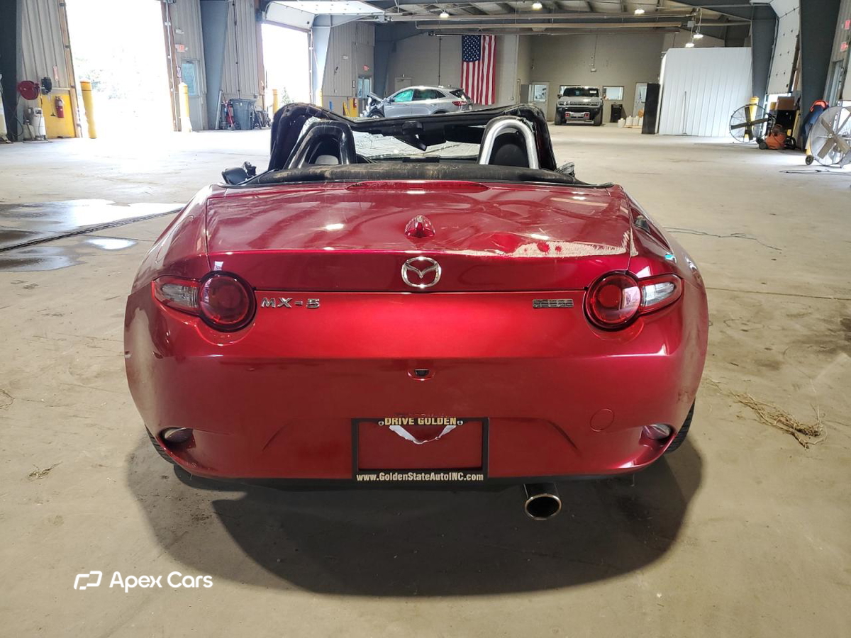 Mazda MX-5 2021
