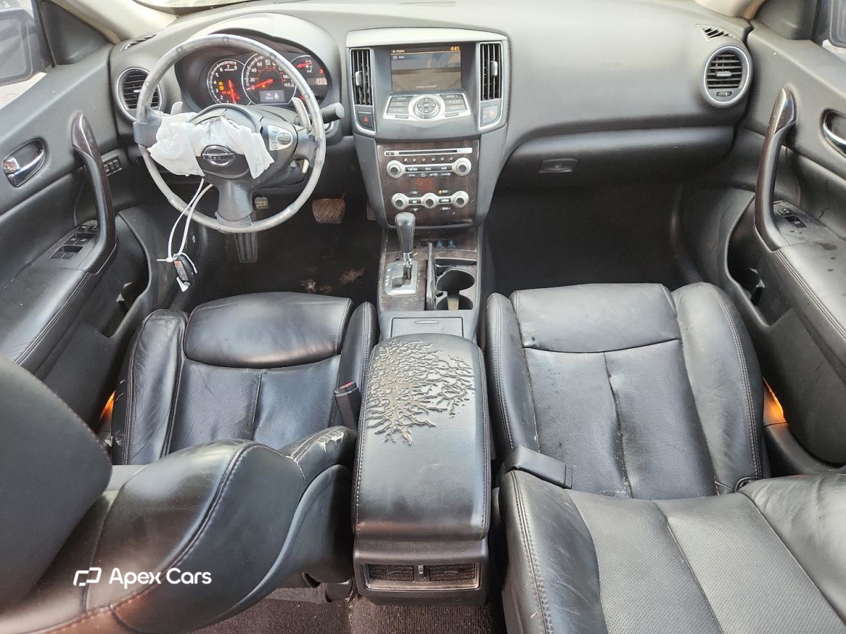 Nissan Maxima 2012