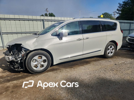 Chrysler Pacifica 2017 - Zdjęcie 1 z 14