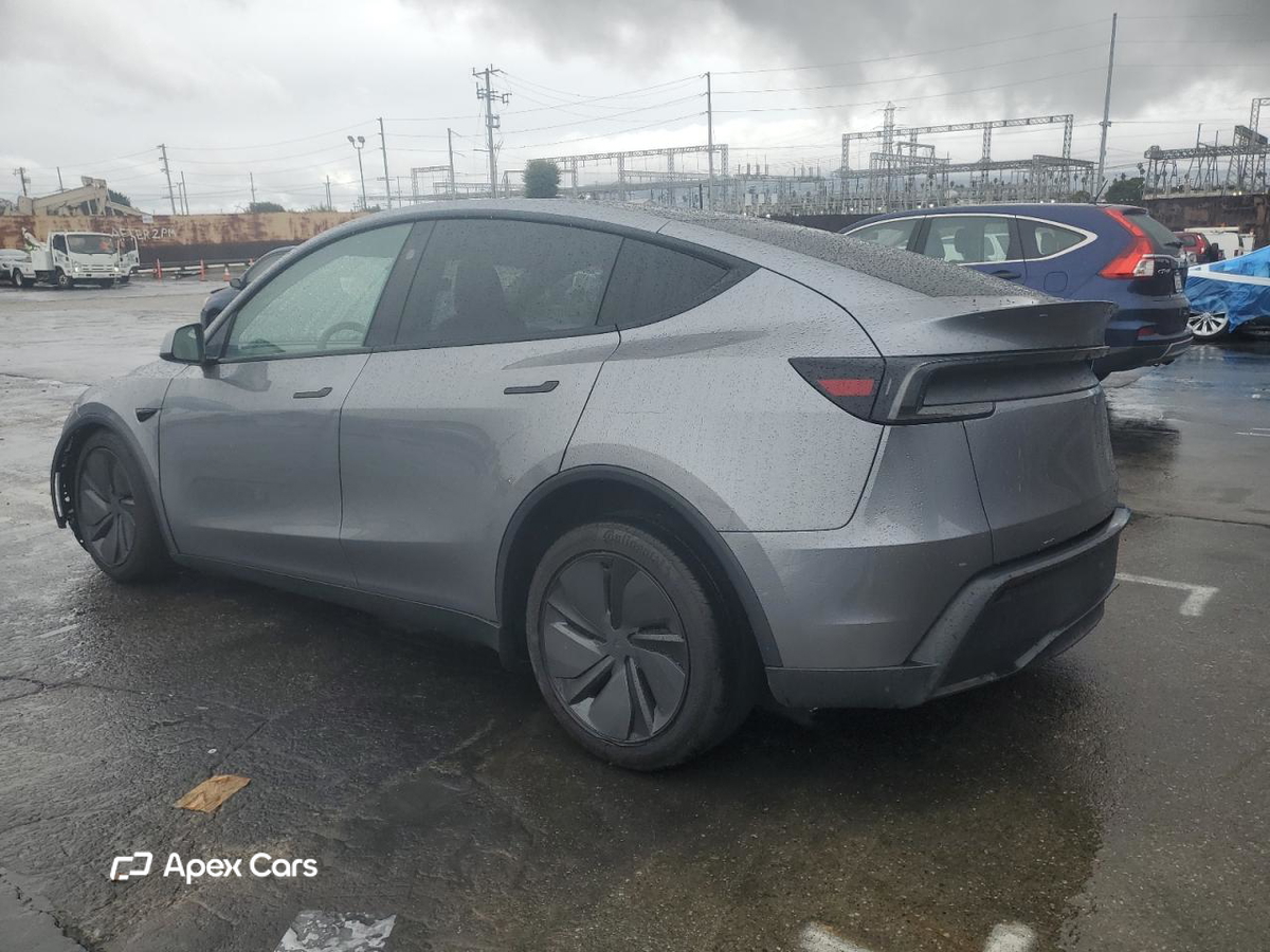 Tesla Model Y 2026
