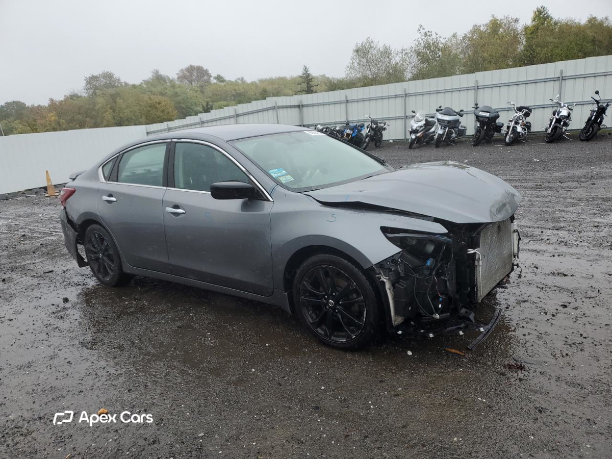 Nissan Altima 2018