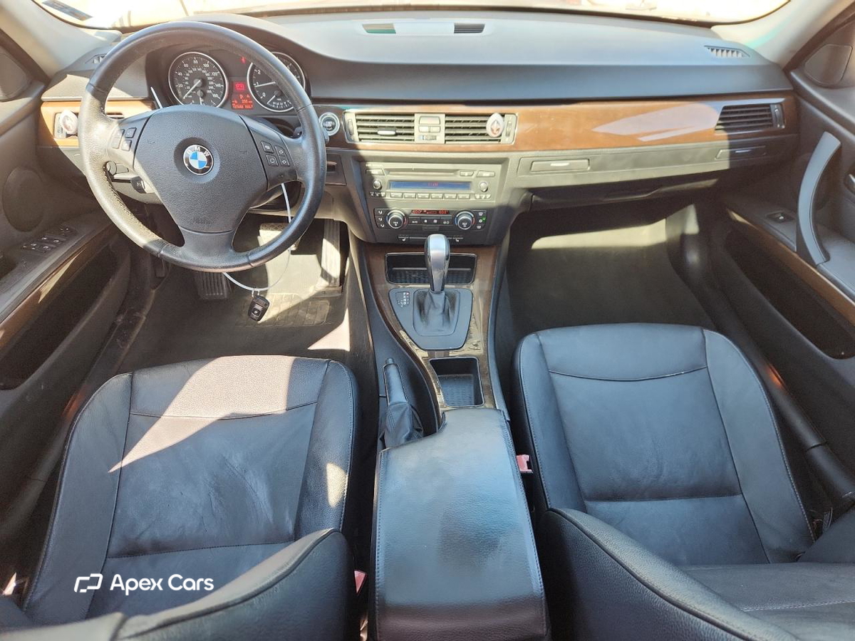 BMW Series 3 2009