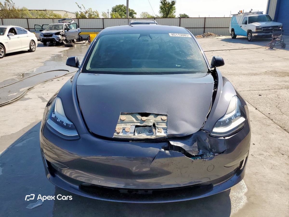 Tesla Model 3 2018