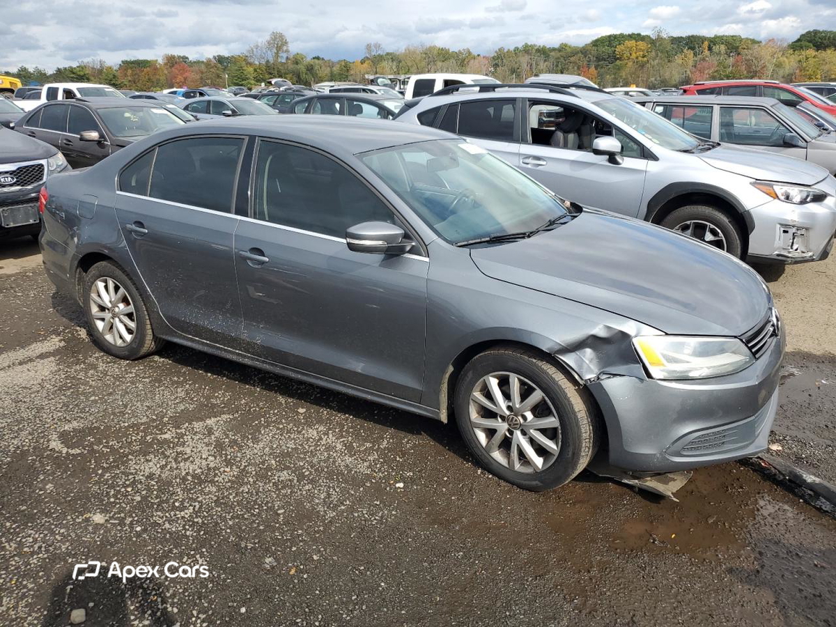 Volkswagen Jetta 2014