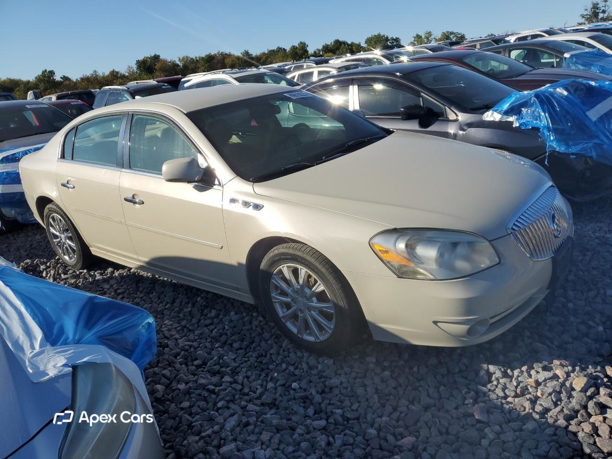 Buick Lucerne 2011
