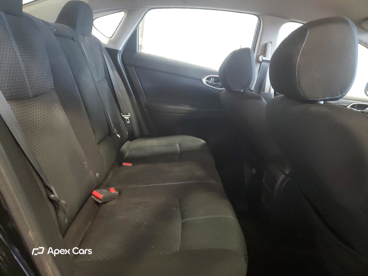 Nissan Sentra 2016