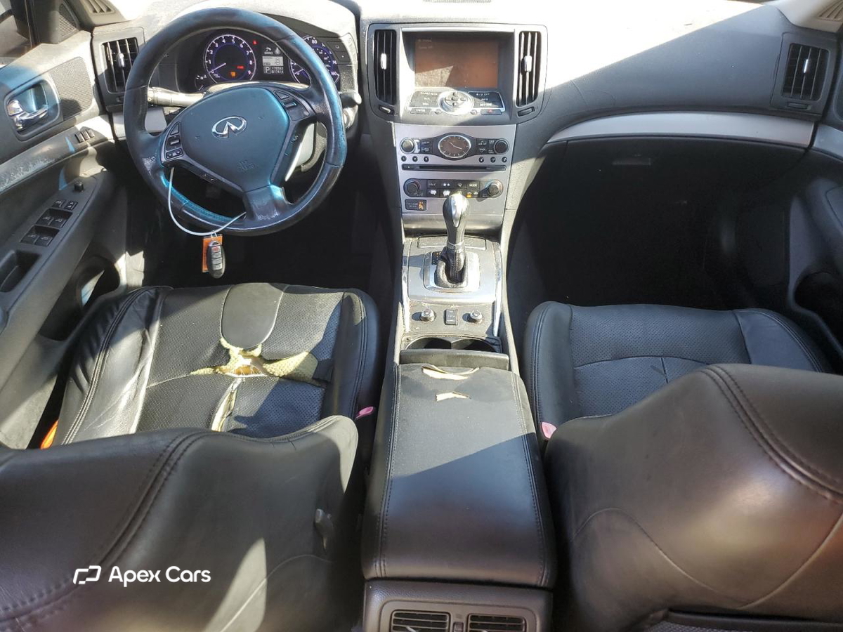 Infiniti G 2010