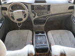 Toyota Sienna 2011