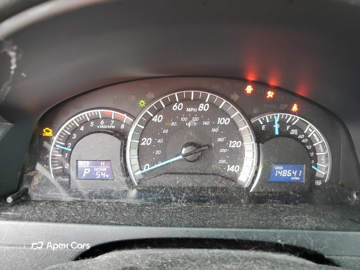 Toyota Camry 2014