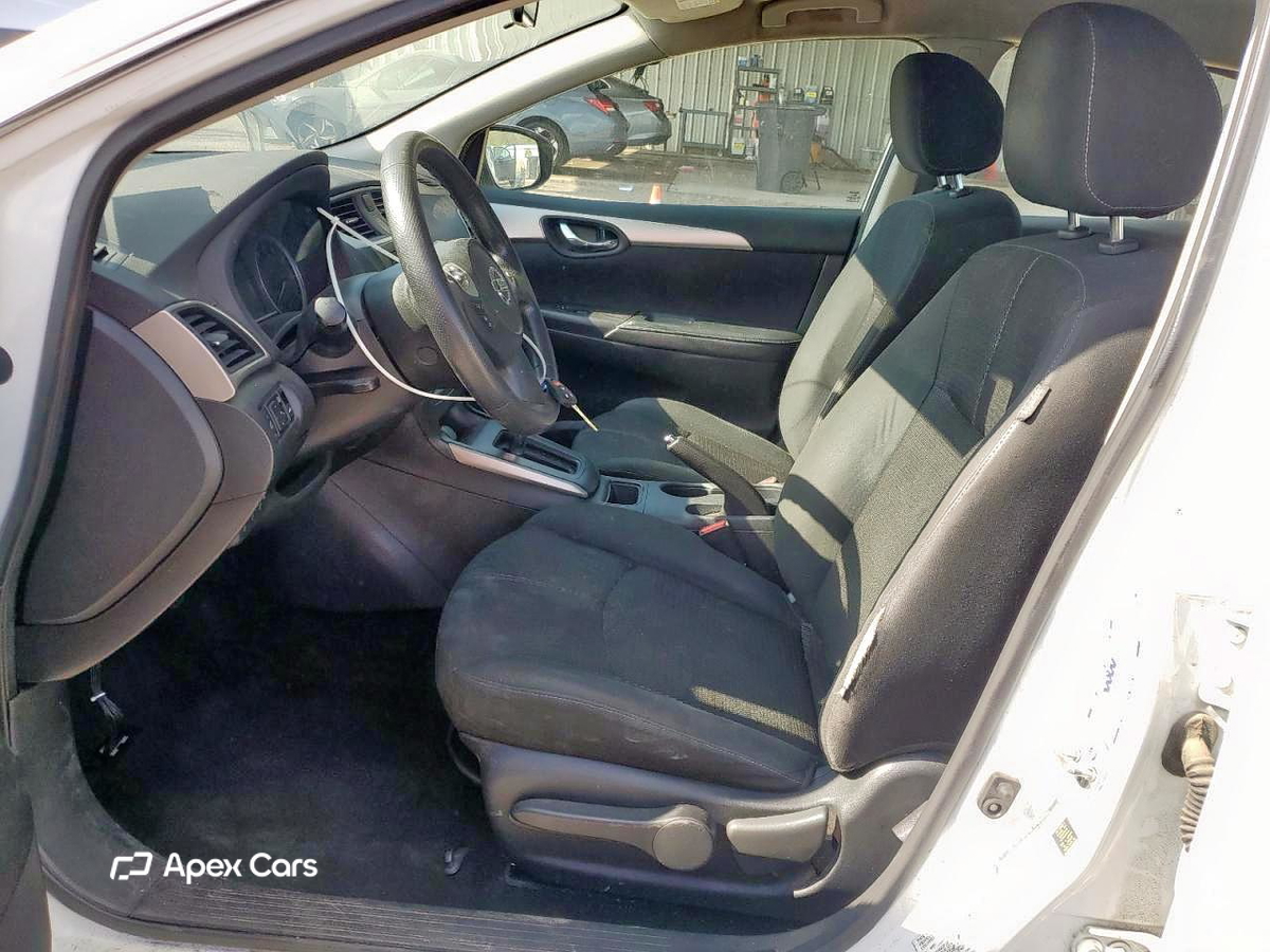 Nissan Sentra 2018