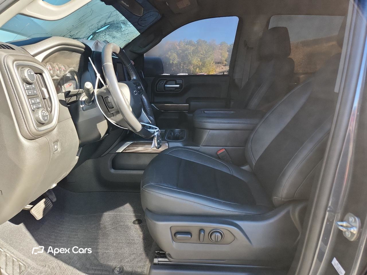 Chevrolet Silverado 2021