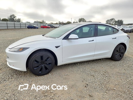 Tesla Model 3 2024 - Image 1 of 13