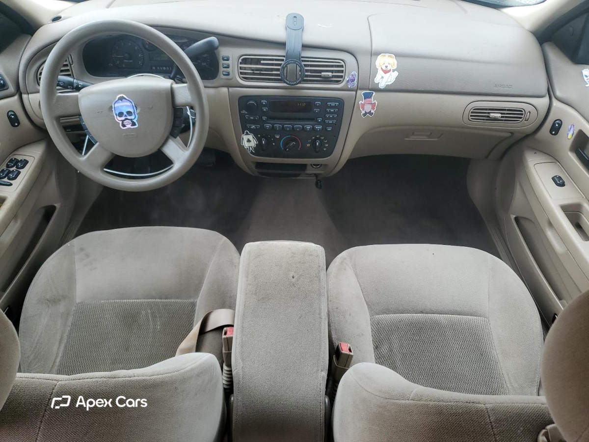 Ford Taurus 2004