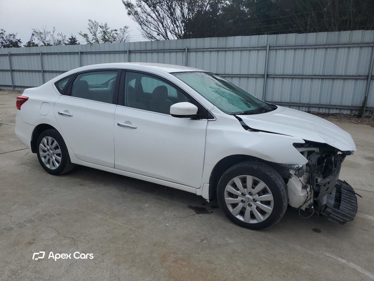 Nissan Sentra 2016