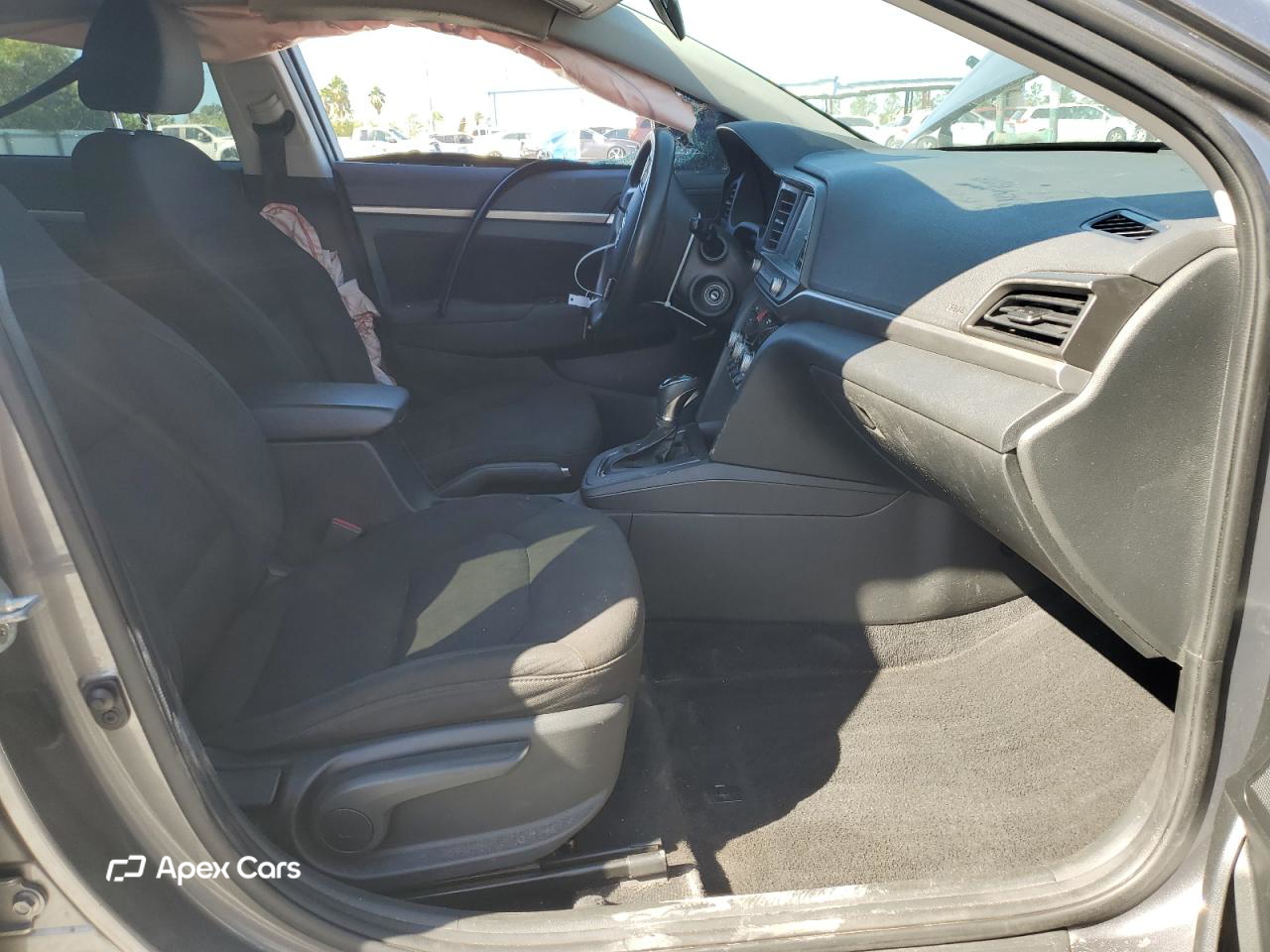 Hyundai Elantra 2020