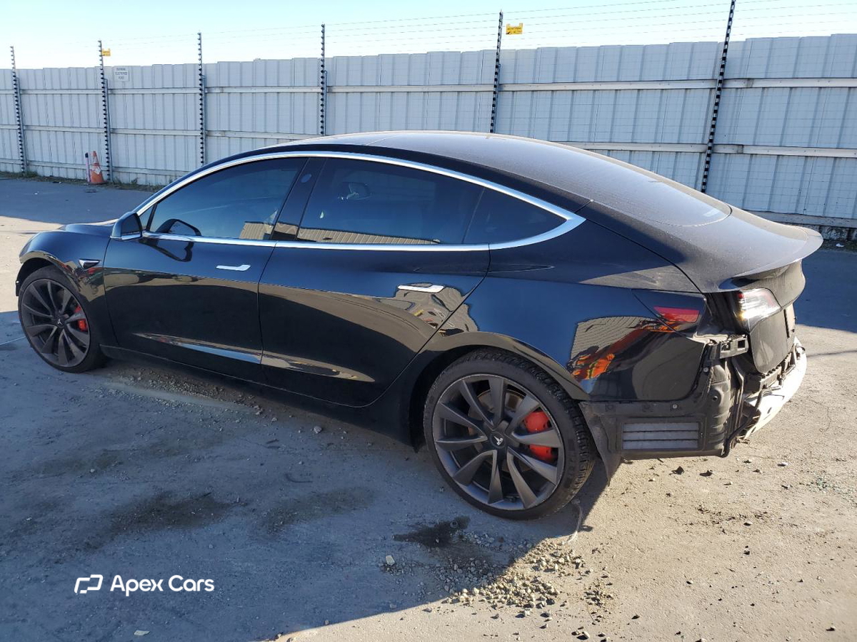 Tesla Model 3 2020