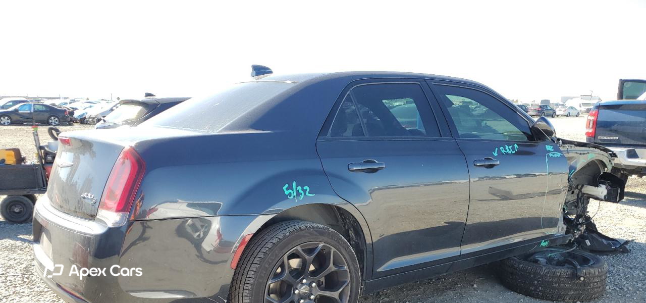 Chrysler 300 2019