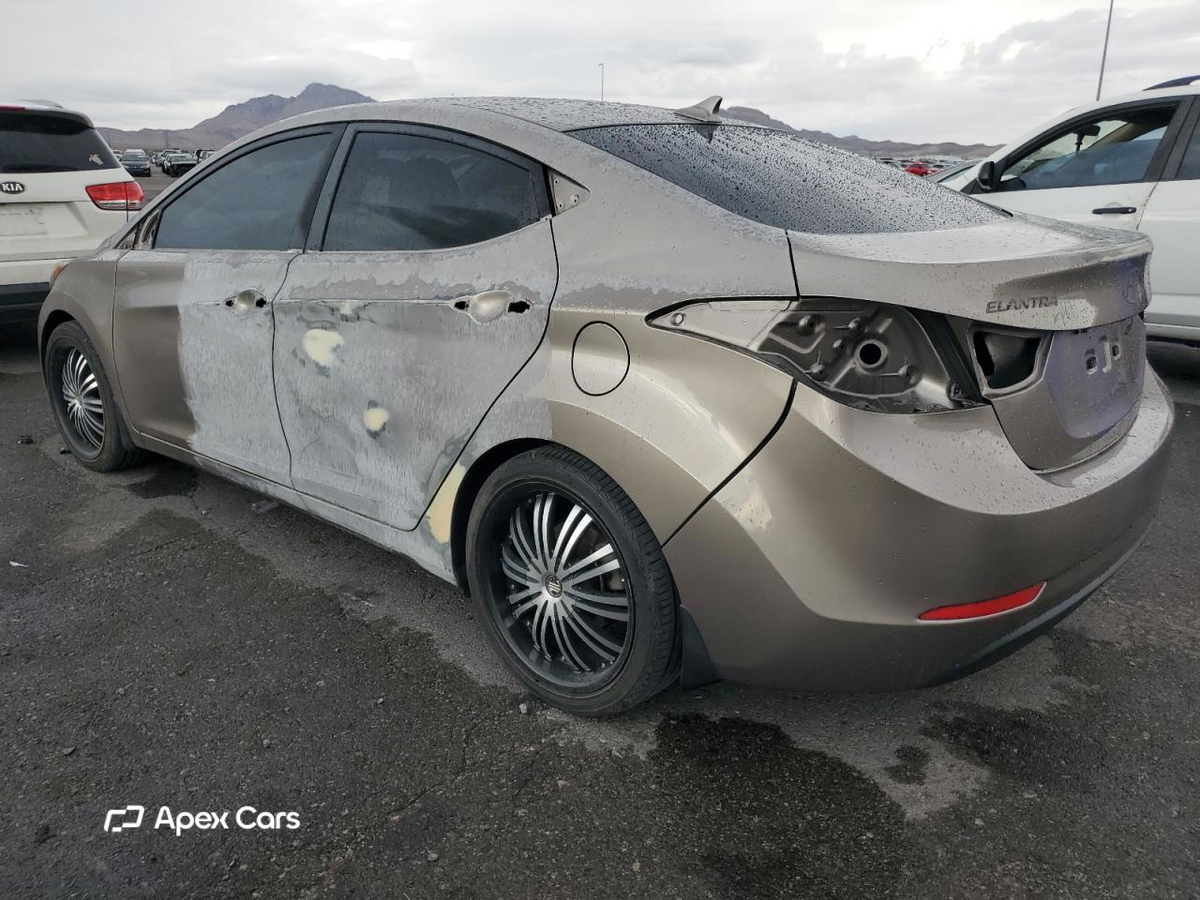 Hyundai Elantra 2015