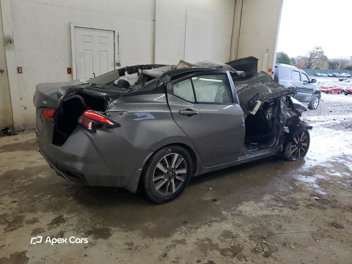 Versa 2021