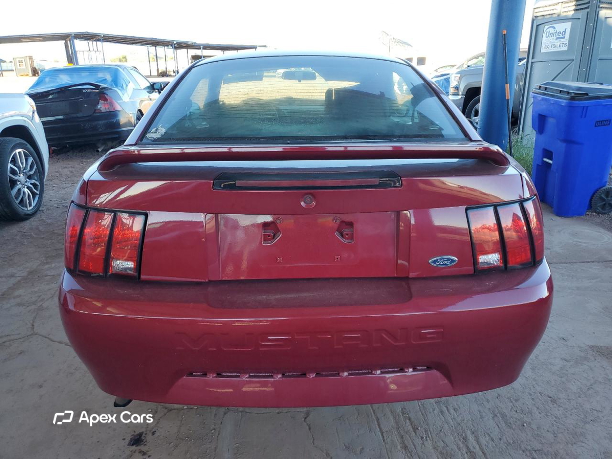 Ford Mustang 1999