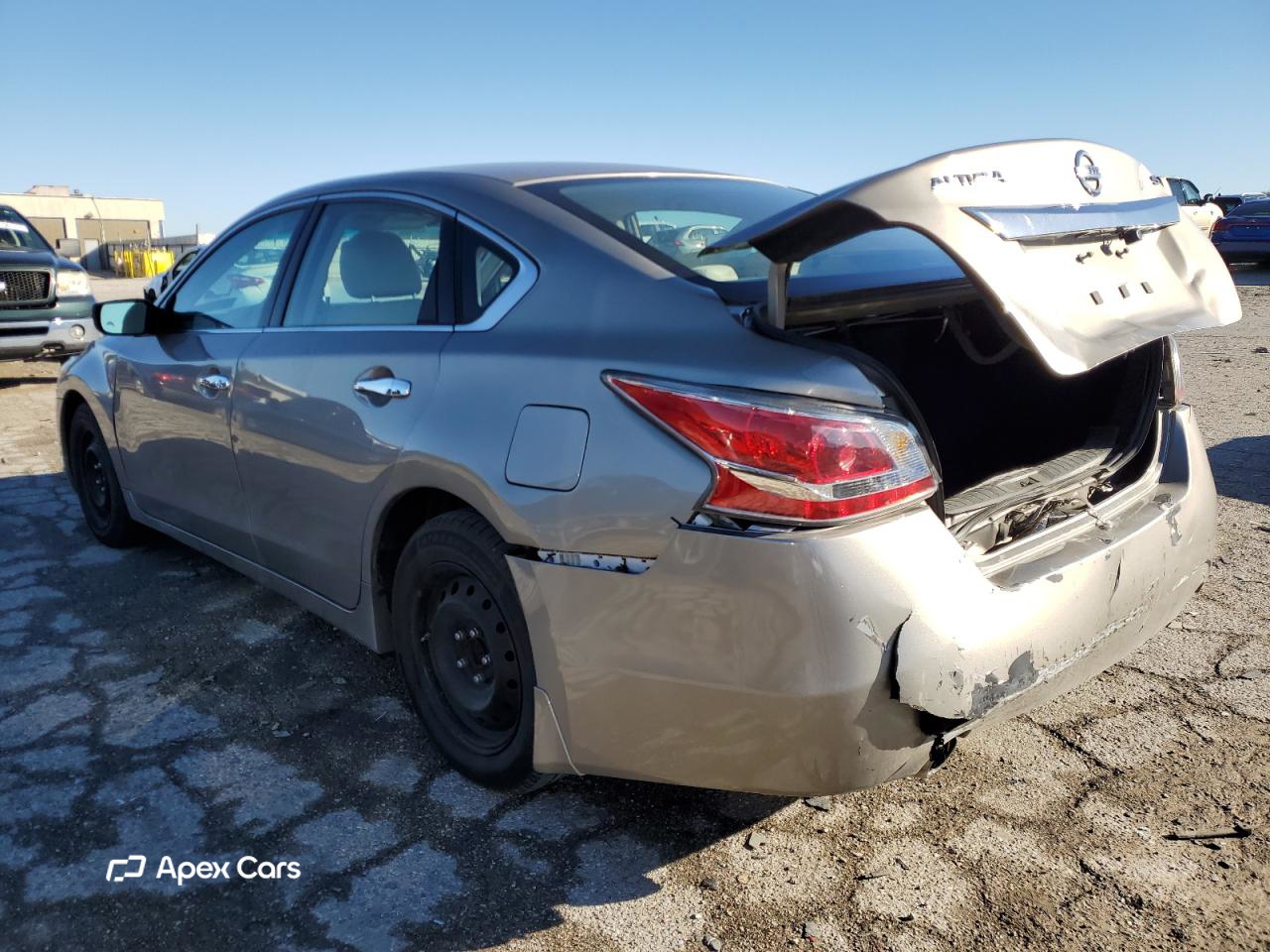 Nissan Altima 2015