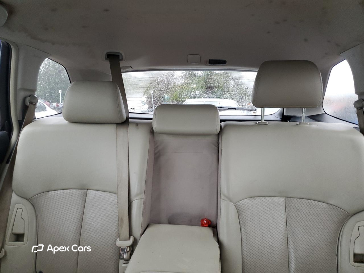 Subaru Outback 2014