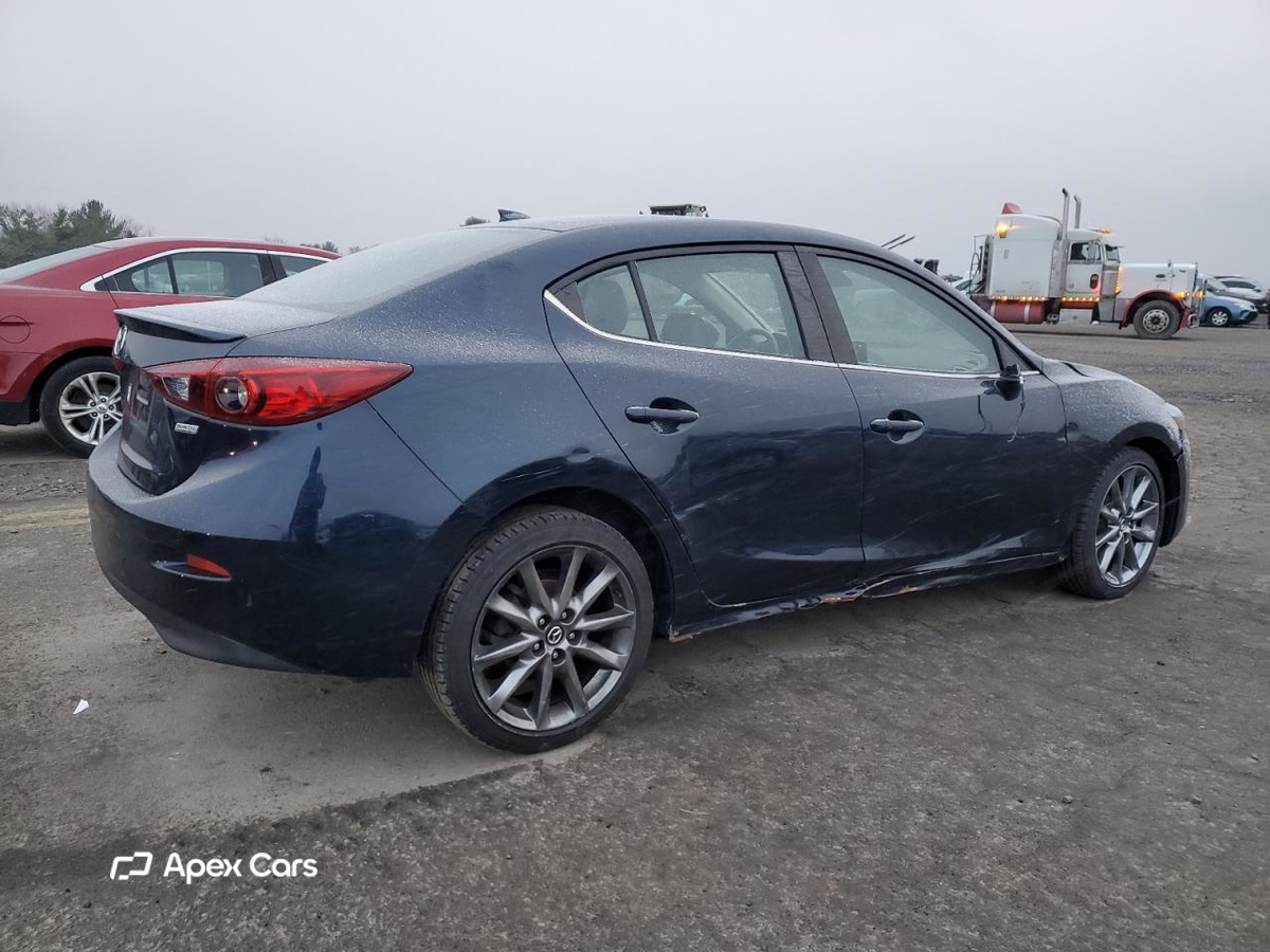 Mazda 3 2018