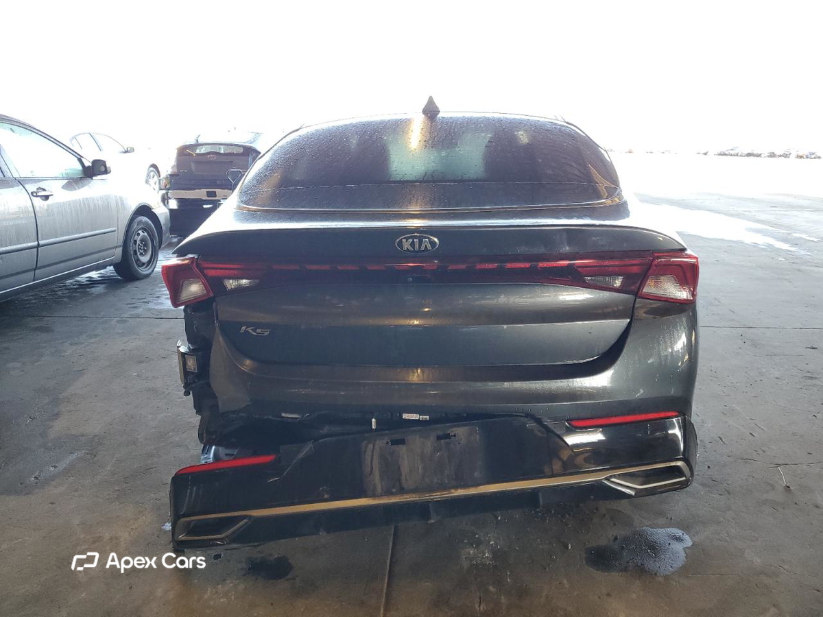 Kia K5 2021