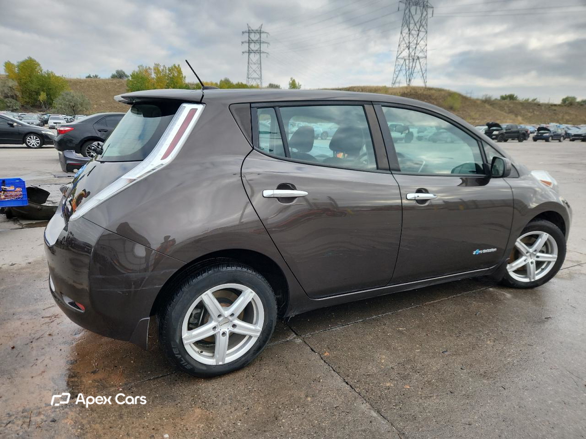 Nissan Leaf 2016