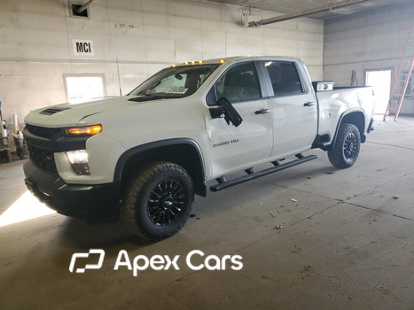 Chevrolet Silverado 2021 - Image 1 of 13