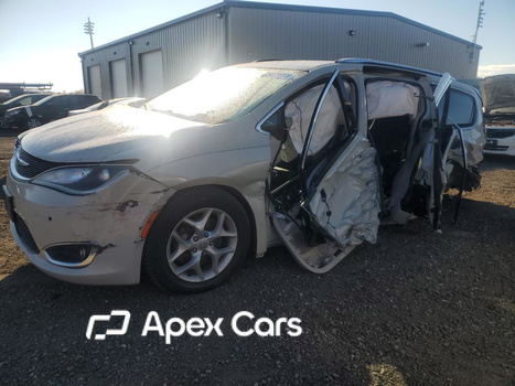 Chrysler Pacifica 2017 - Image 1 of 14