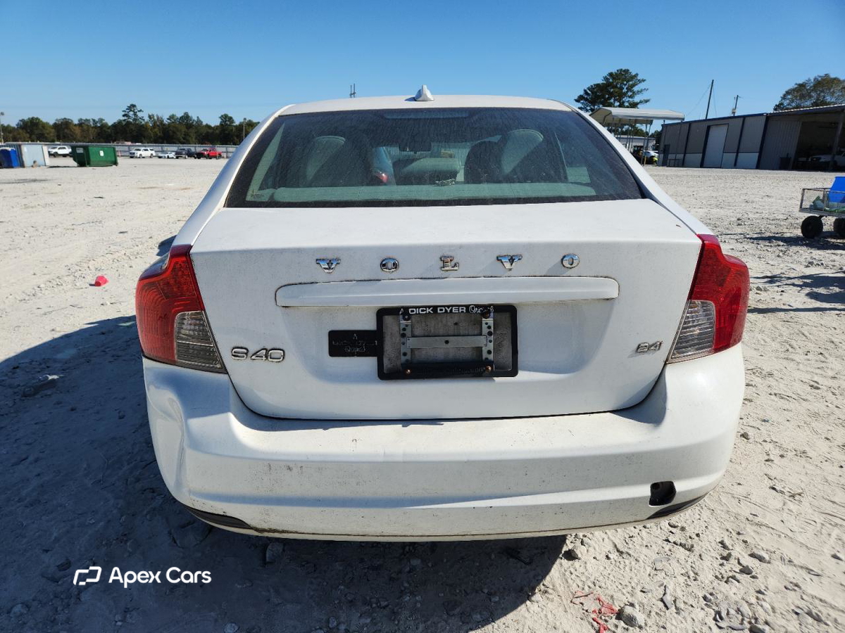 Volvo S40 2010