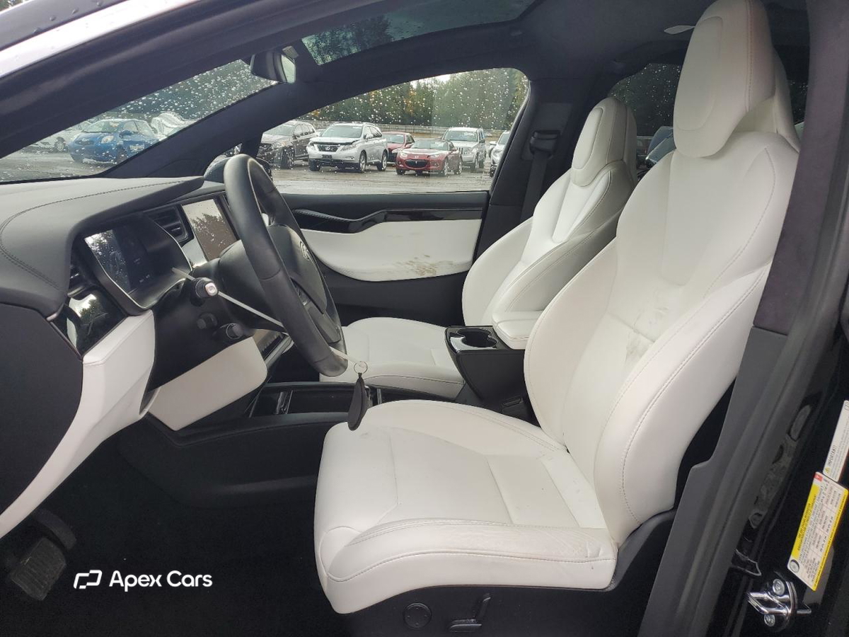 Tesla Model X 2018