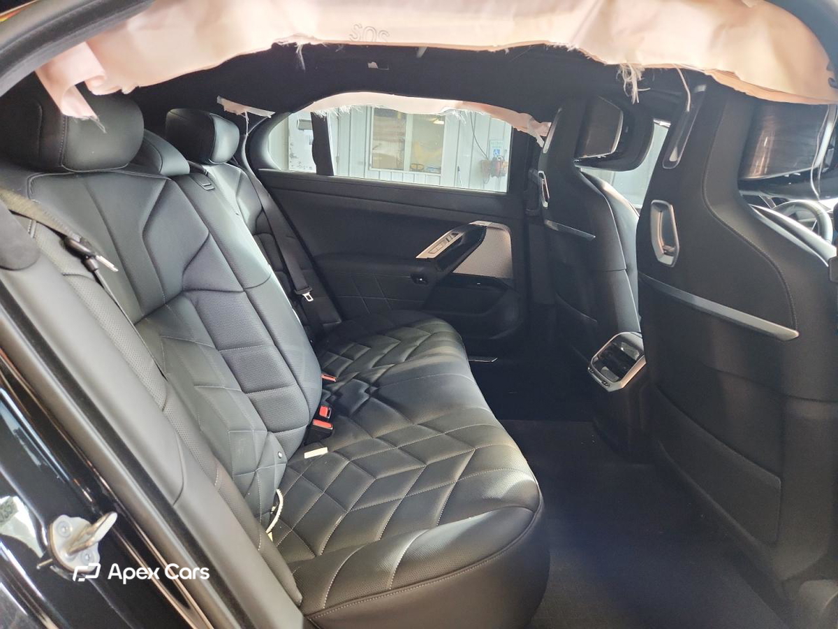 BMW Series 7 2024