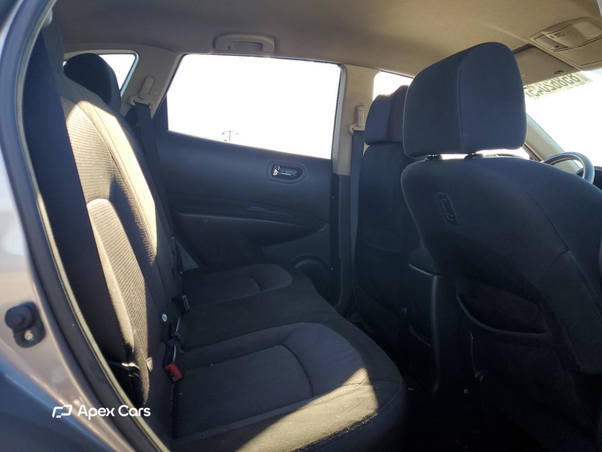 Nissan Rogue 2011