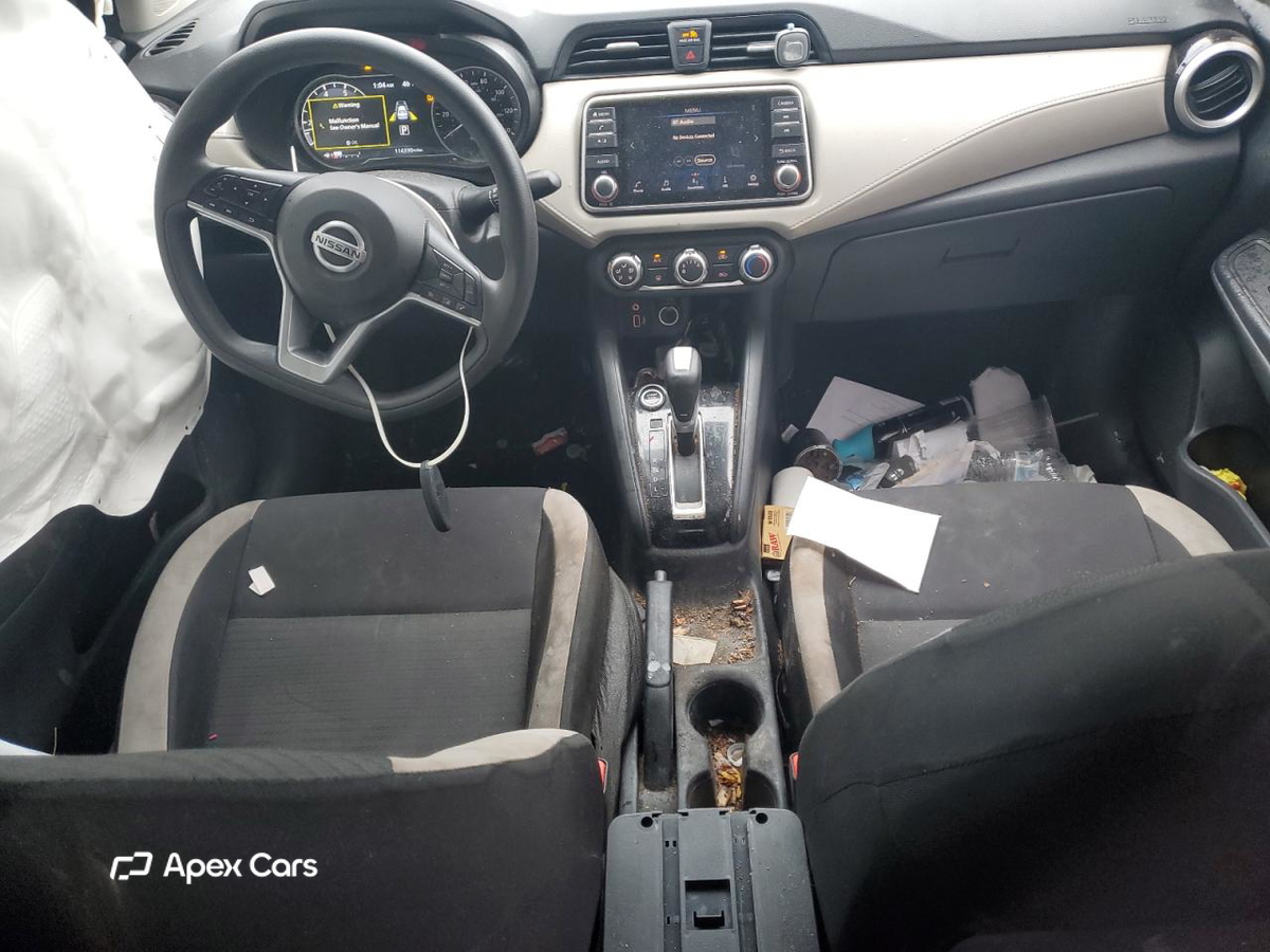 Nissan Versa 2021