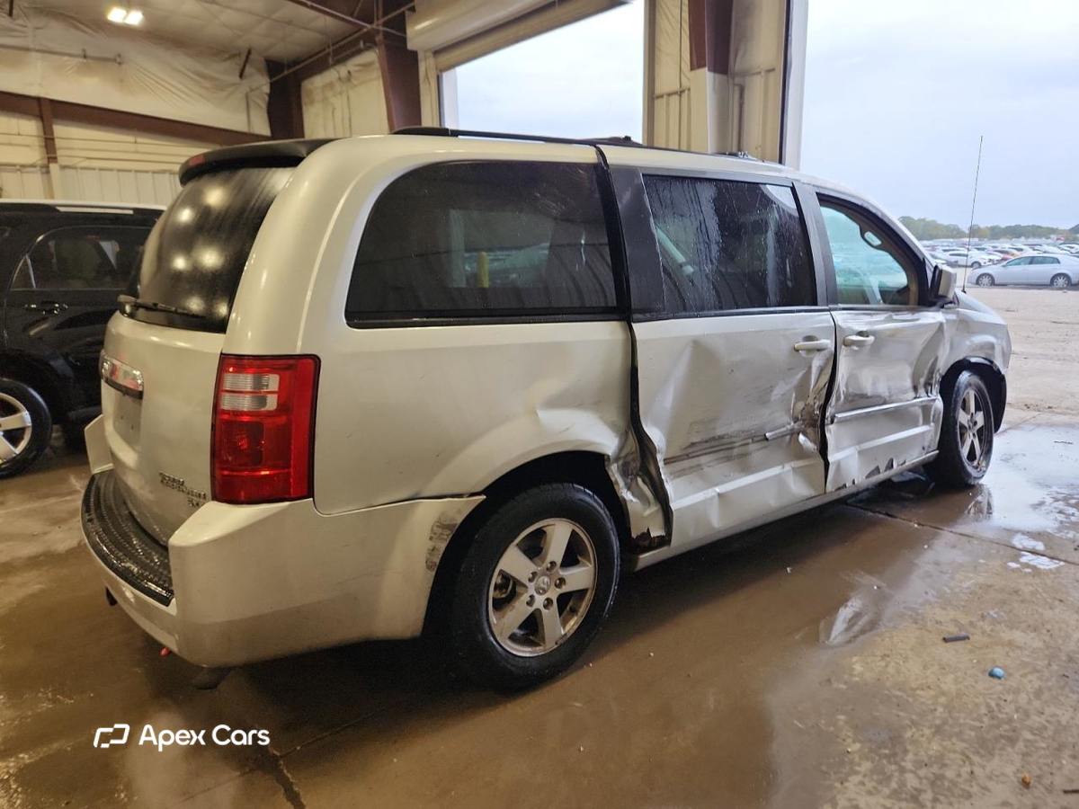 Dodge Caravan 2010