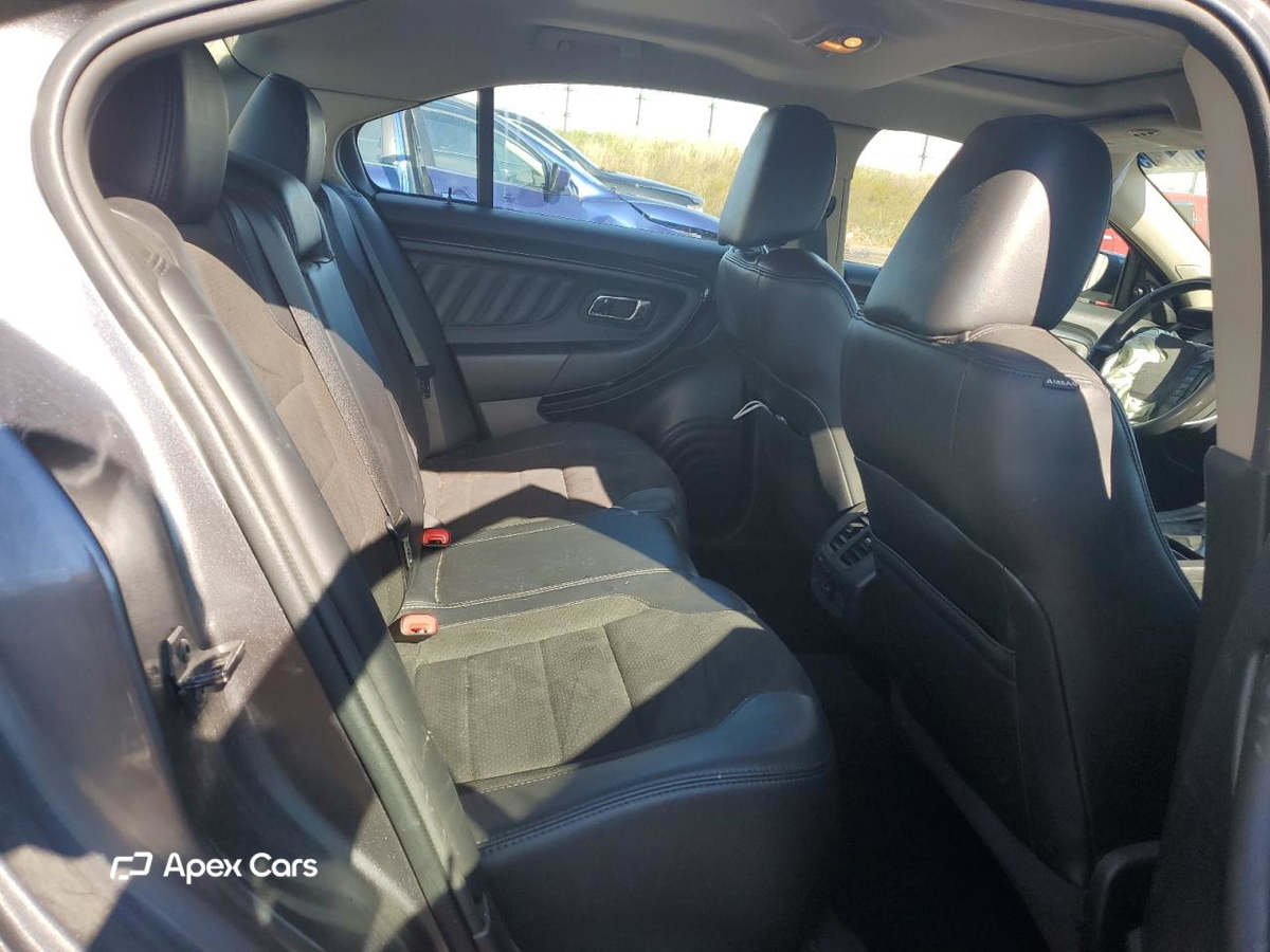 Ford Taurus 2011