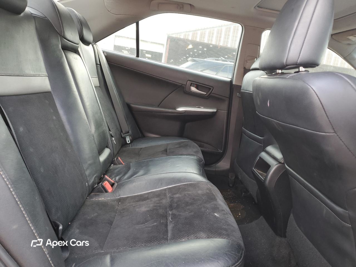 Toyota Camry 2012