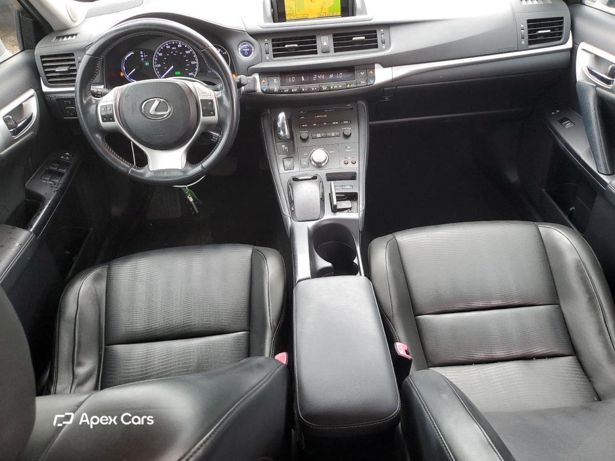 Lexus CT 2012