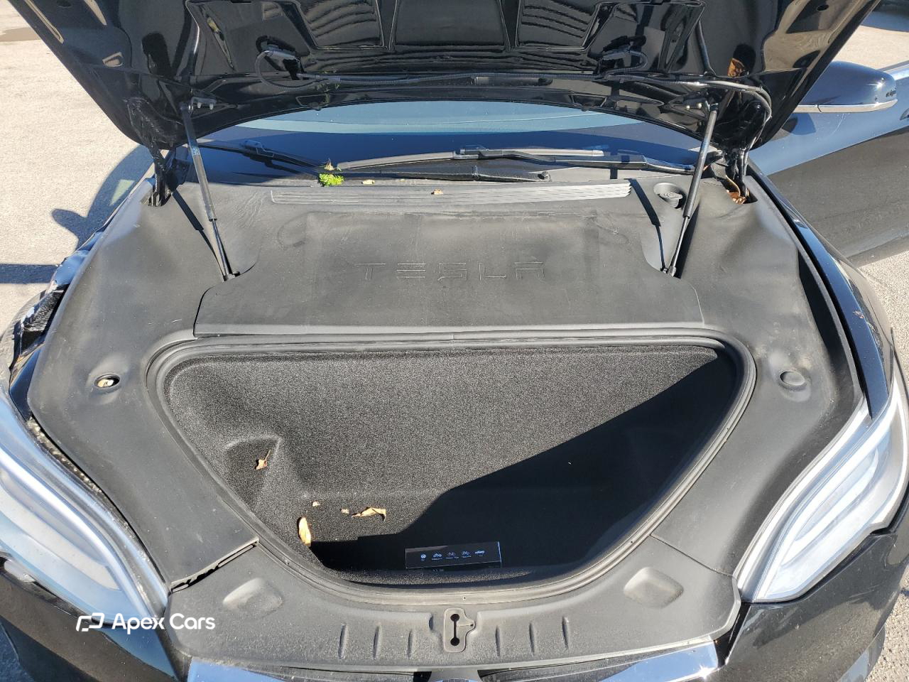 Tesla Model S 2020